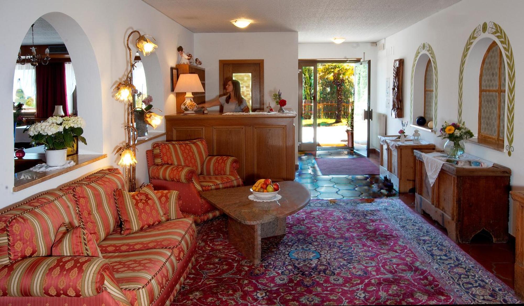 Hotel Appartement Inge 티롤로 외부 사진