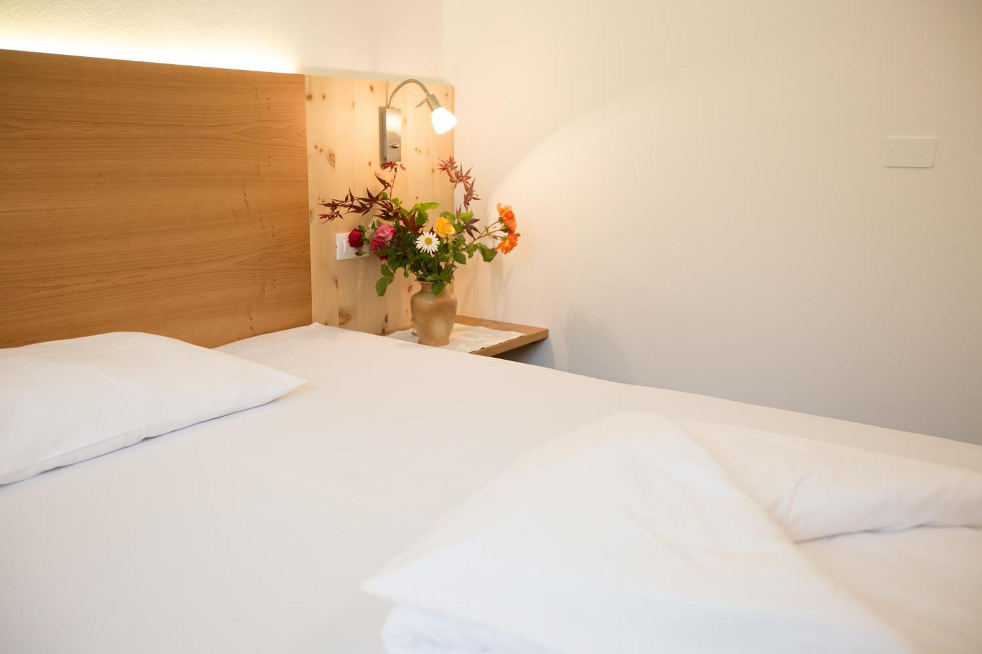 Hotel Appartement Inge 티롤로 외부 사진