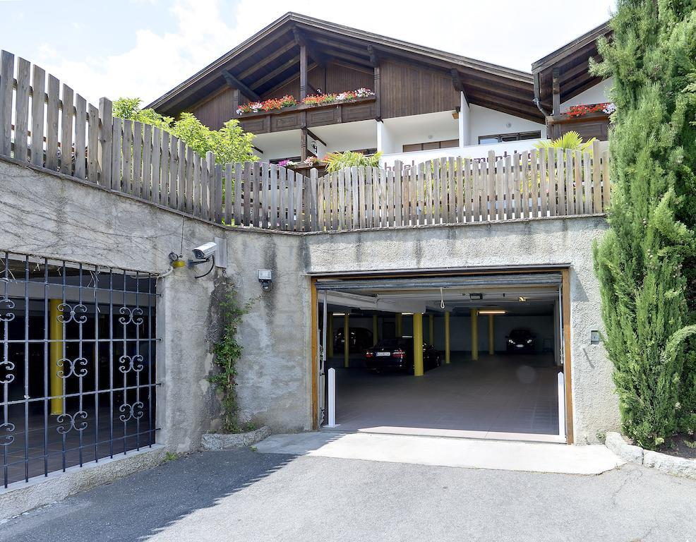Hotel Appartement Inge 티롤로 외부 사진
