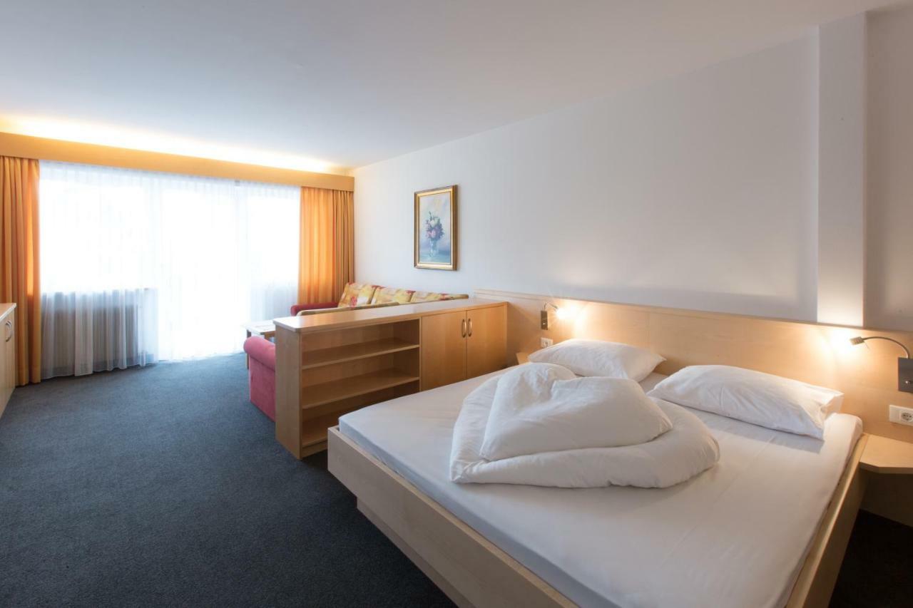 Hotel Appartement Inge 티롤로 외부 사진