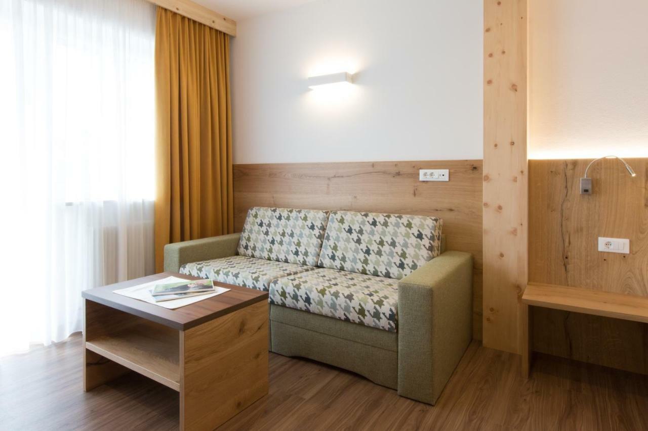 Hotel Appartement Inge 티롤로 외부 사진